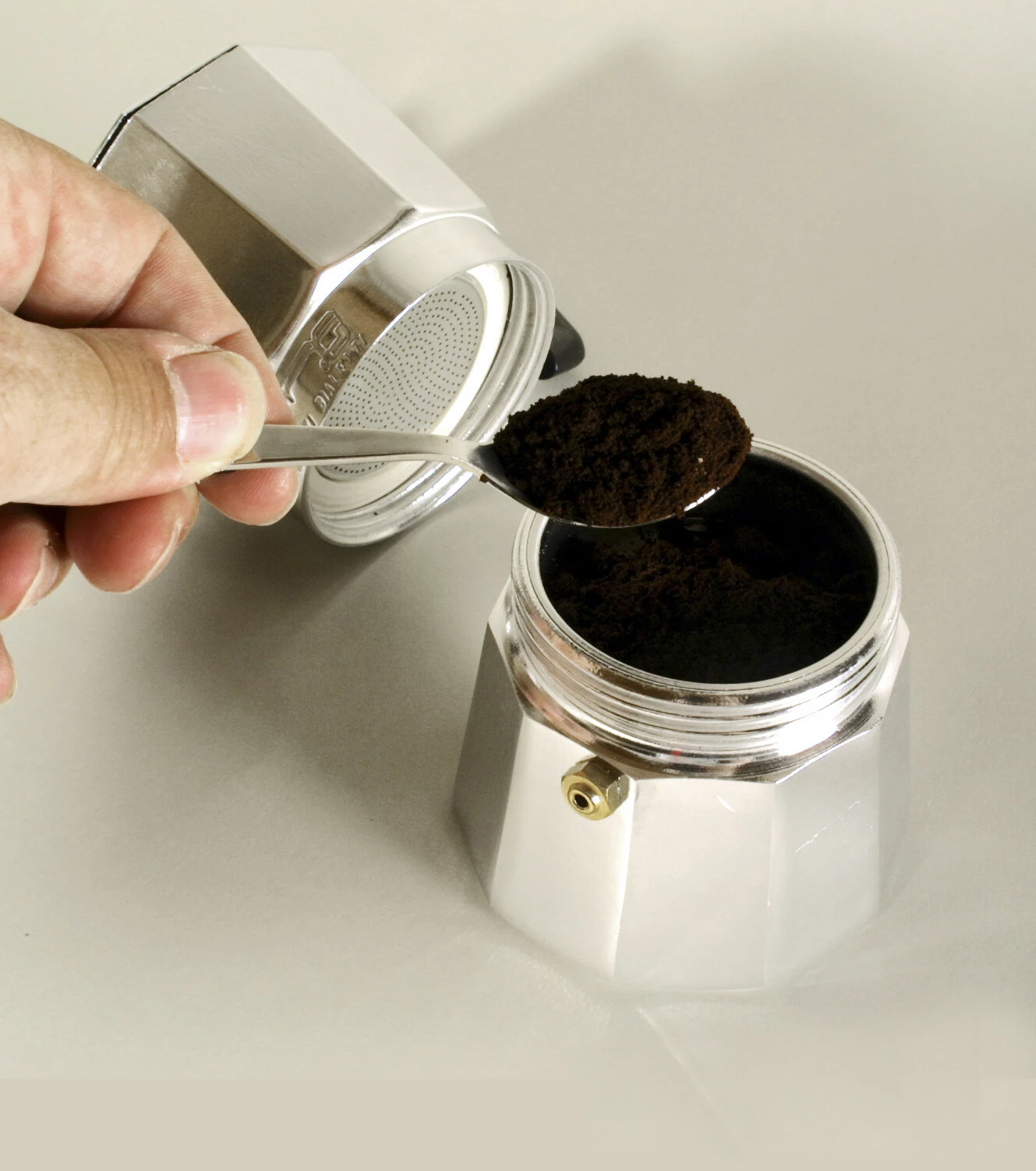 Beste deal π Beste Pirce π Basic Nature Bellanapoli Espresso Maker 6 Kopjes, Zwart βοΈ π - Afbeelding 5